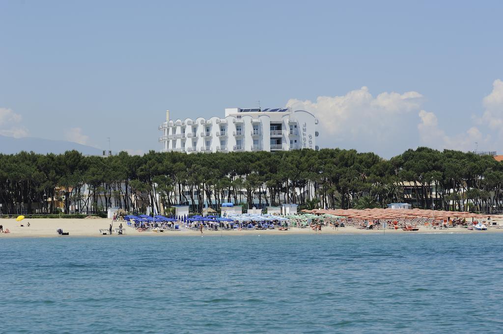 Hotel Lido Alba Adriatica Buitenkant foto