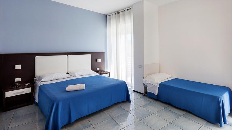 Hotel Lido Alba Adriatica Buitenkant foto